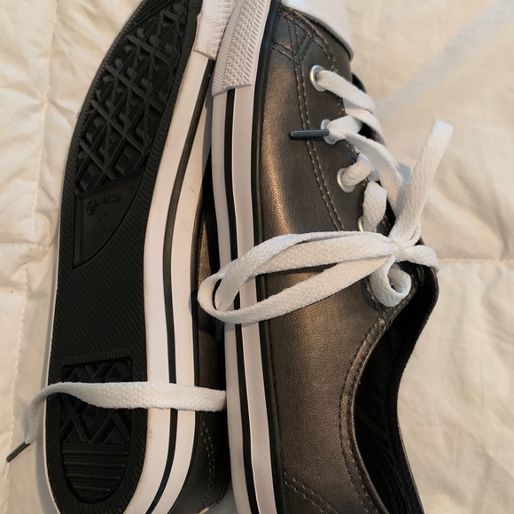 Converse - Picture 3 of 3